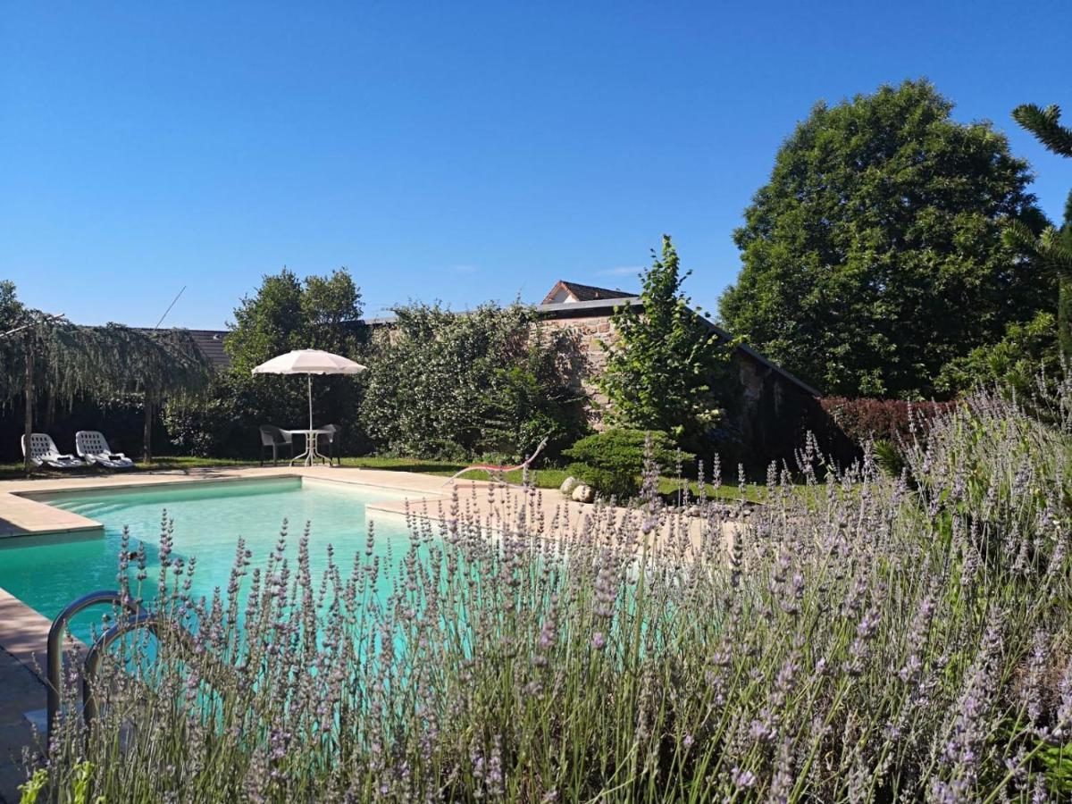 Bed and Breakfast La Morgiane Saint-Germain-les-Vergnes Exterior foto