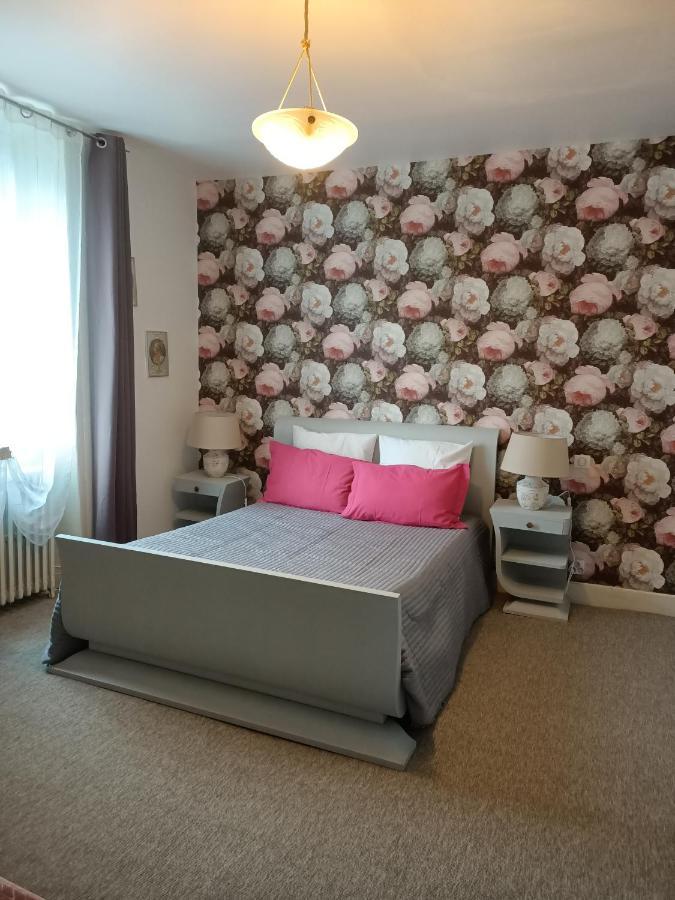 Bed and Breakfast La Morgiane Saint-Germain-les-Vergnes Exterior foto